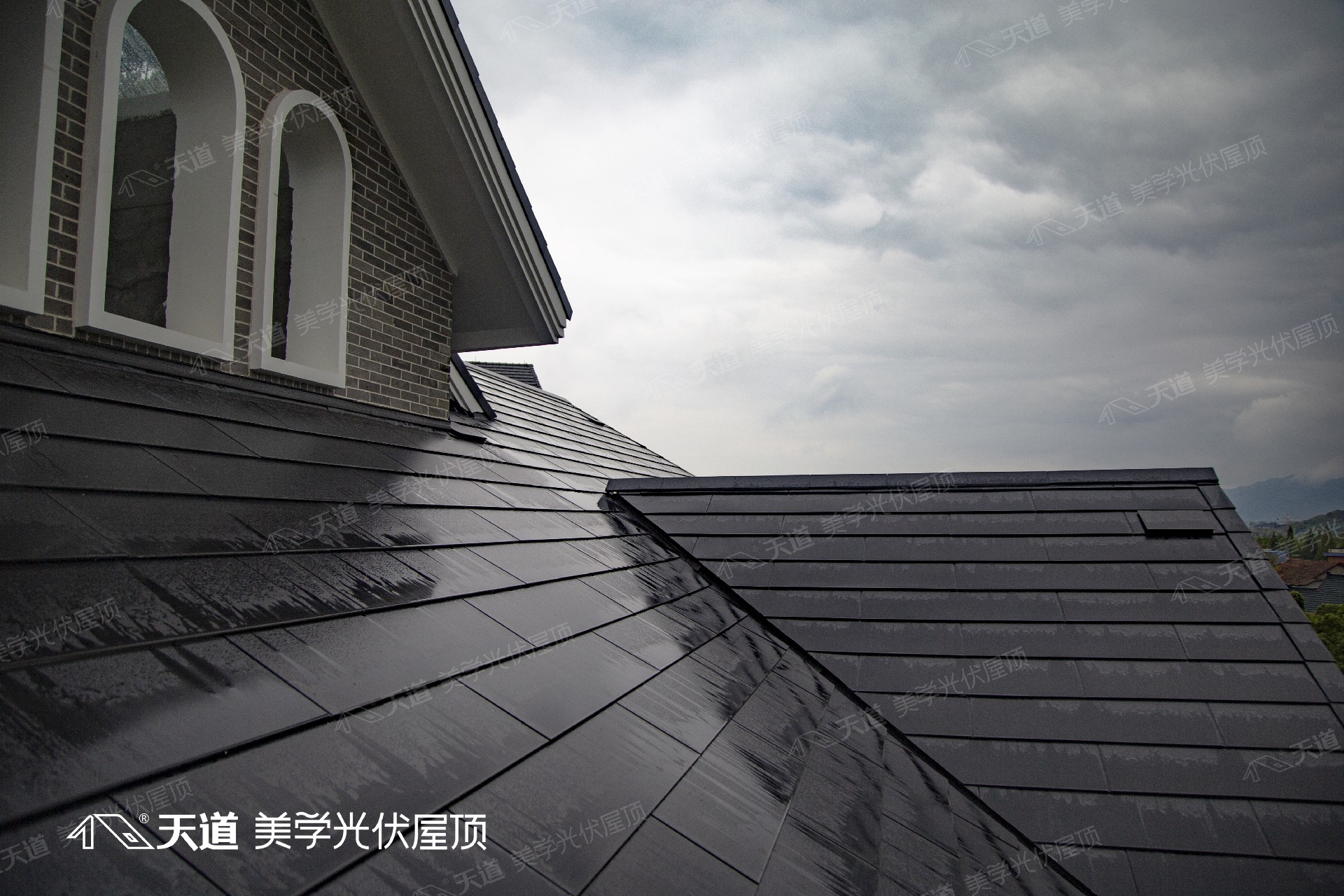 屋顶式光伏安装方案有哪些？选择这家准没错！
